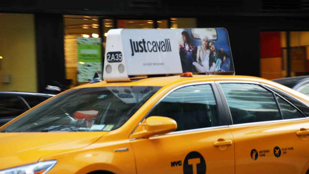 How to Advertise on Taxi Cabs