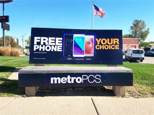 Omaha NE Bench Advertising